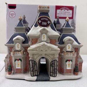 Holiday Time Victorian Bedford Zoo Lights Up